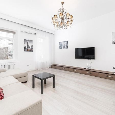 Vorontsov Lane Luxury Apartment Odessa Exterior photo